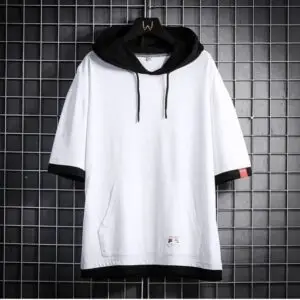 تیشرت کلاهدار